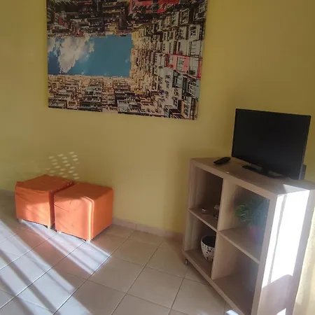 Cosy By The Sea Apartamento *