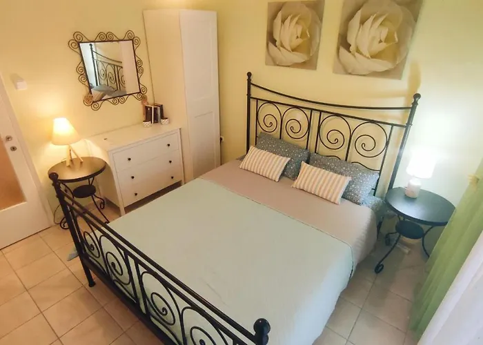 Cosy By The Sea * Metamórfoszi